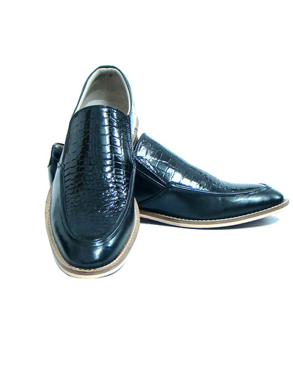 Penny loafers : Black leather Penny loafer with Memory foam footpad. Article : HU115