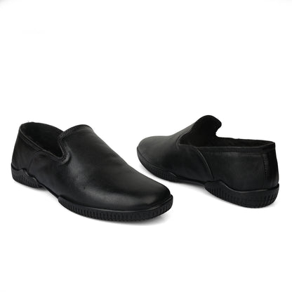 Moccasins : Black leather Moccasins with Memory foam footpad. Article :  Flexi01-Black
