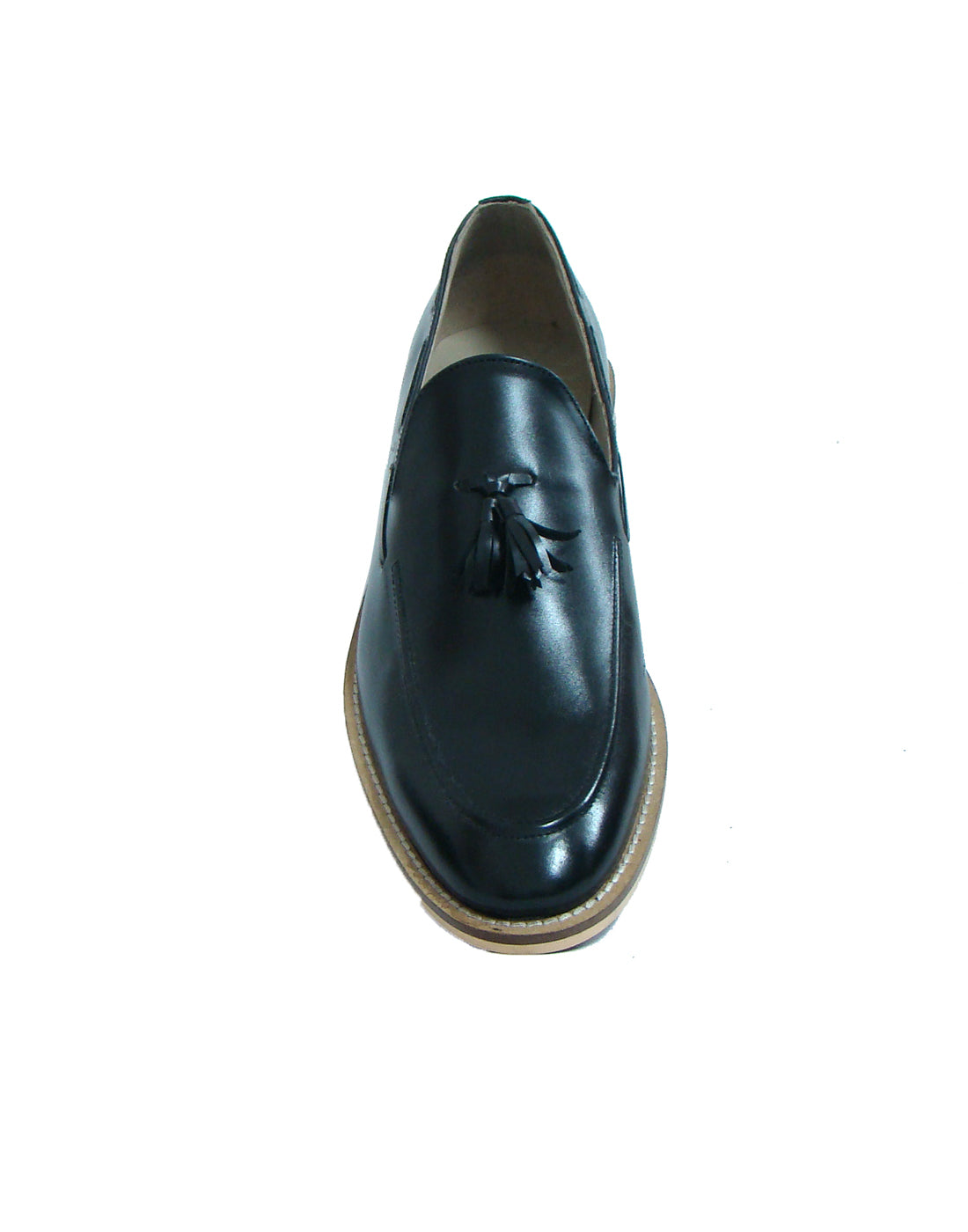 Penny loafers : Black leather Penny loafer with Tassel & Memory foam footpad. Article : HU107-Black