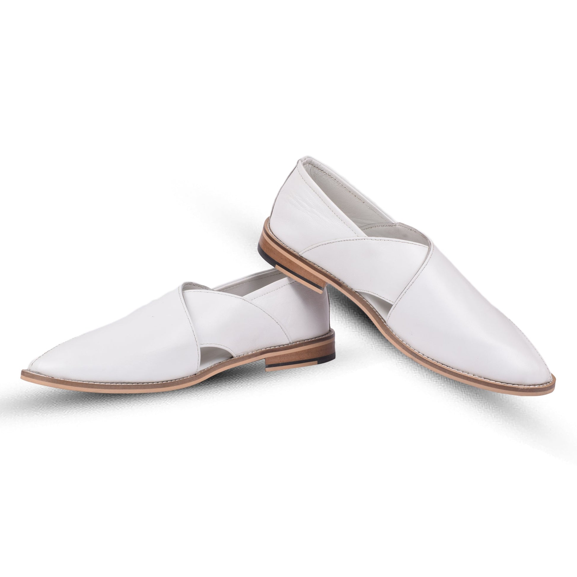 Peshawari : White leather handmade Peshawari with Memory foam footpad. Article : P01_White