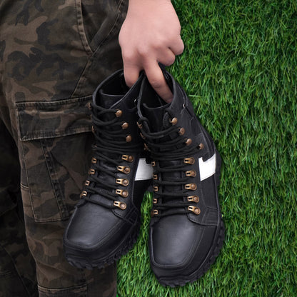 Biker Boots : Black leather Rider boots for Urban bikers with Steel toe.