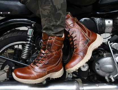 Biker Boots : Brown leather Rider boots for bikers with Steel toe.
