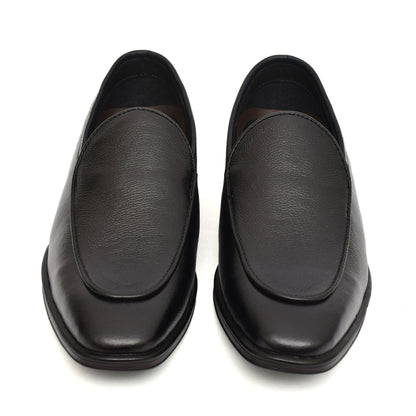Penny loafers :  Black leather Penny loafers with Memory foam footpad. Article : Al108-Black