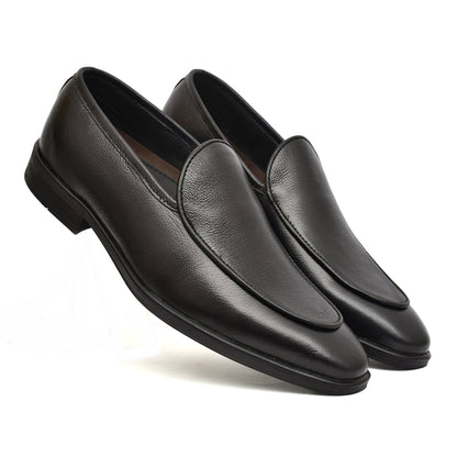 Penny loafers :  Black leather Penny loafers with Memory foam footpad. Article : Al108-Black