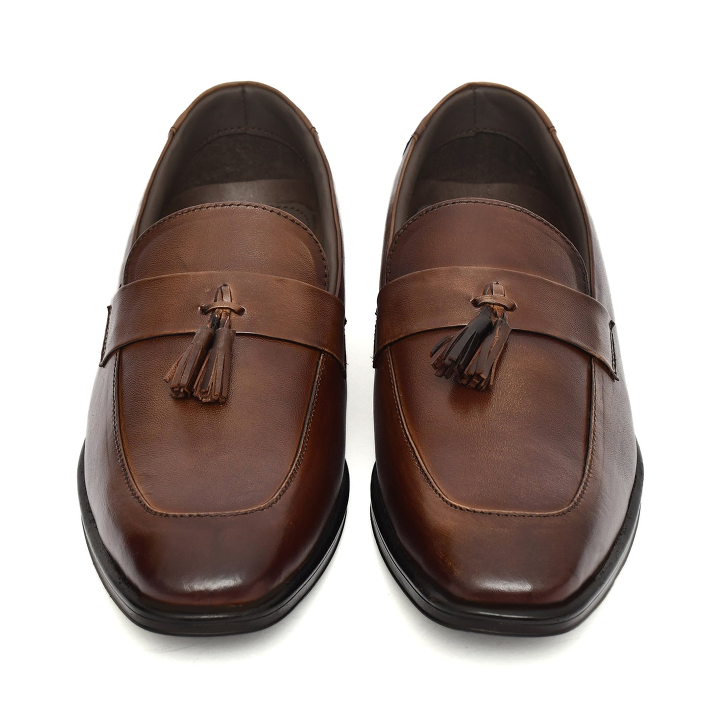 Penny loafers :  Brown leather Penny loafer with Tassel & Memory foam footpad. Article : Al107T-Brown