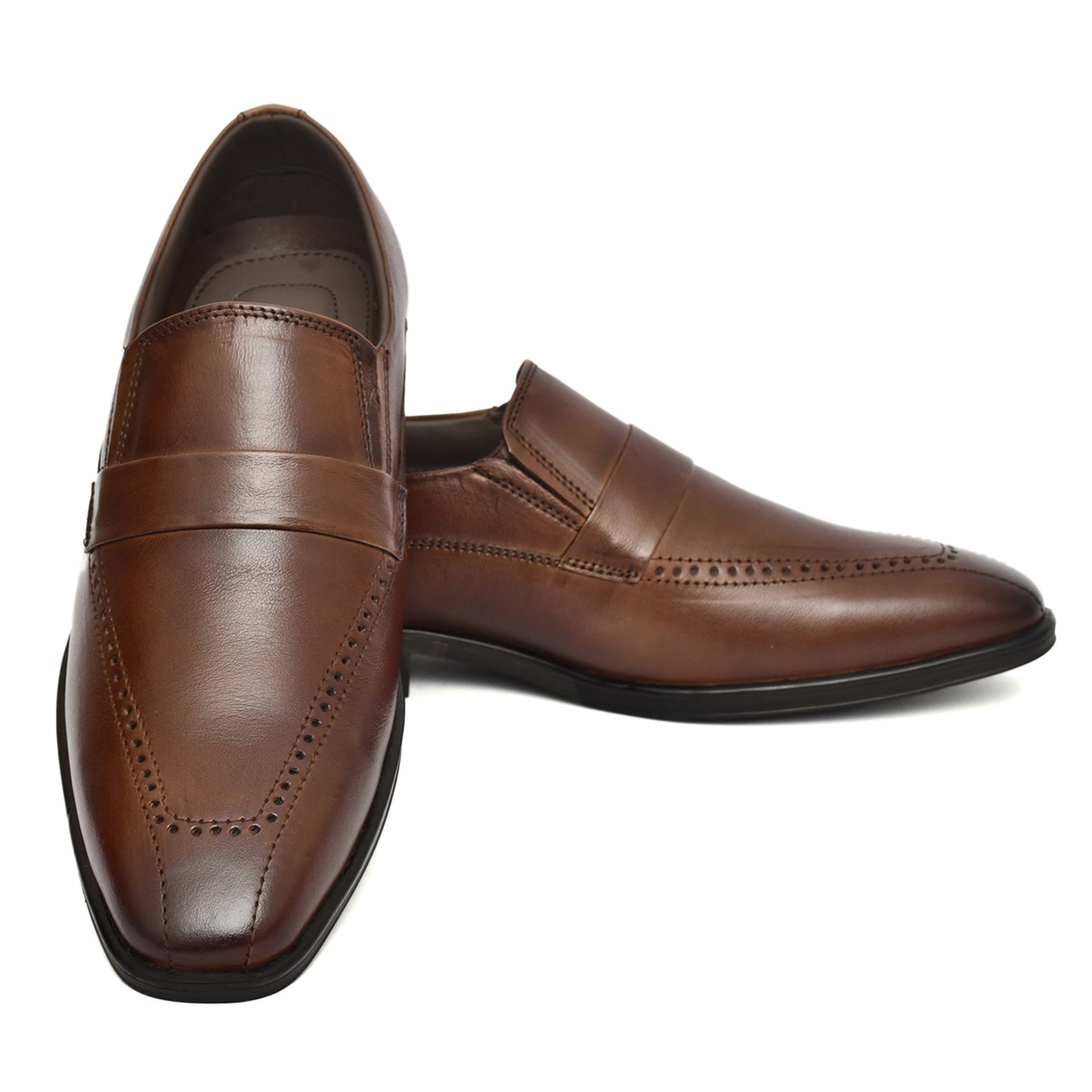 Penny loafers :  Brown leather Penny loafer Memory foam footpad. Article : Al01-Brown
