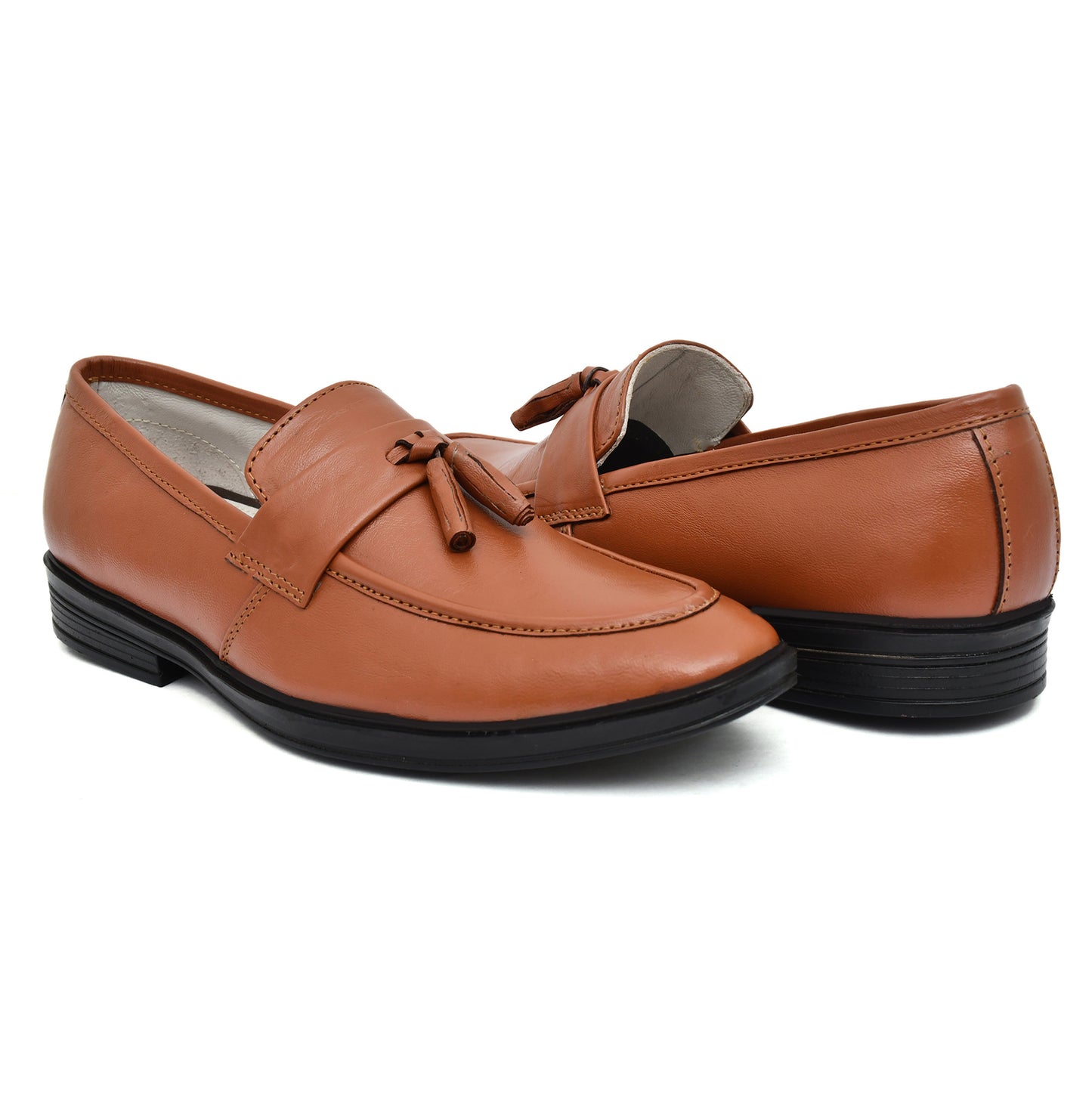 Penny loafers : Tan leather Penny loafer with Tassel & Memory foam footpad. Article : 107T-Tan