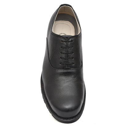 Safety Shoes : Industrial Safety Derby leather Shoes with Steel Toe & Memory foam footpad.