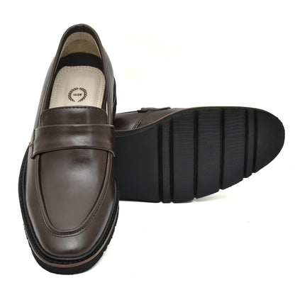 Penny loafers :  Brown leather Penny loafer Memory foam footpad. Article : 107PE-Brown