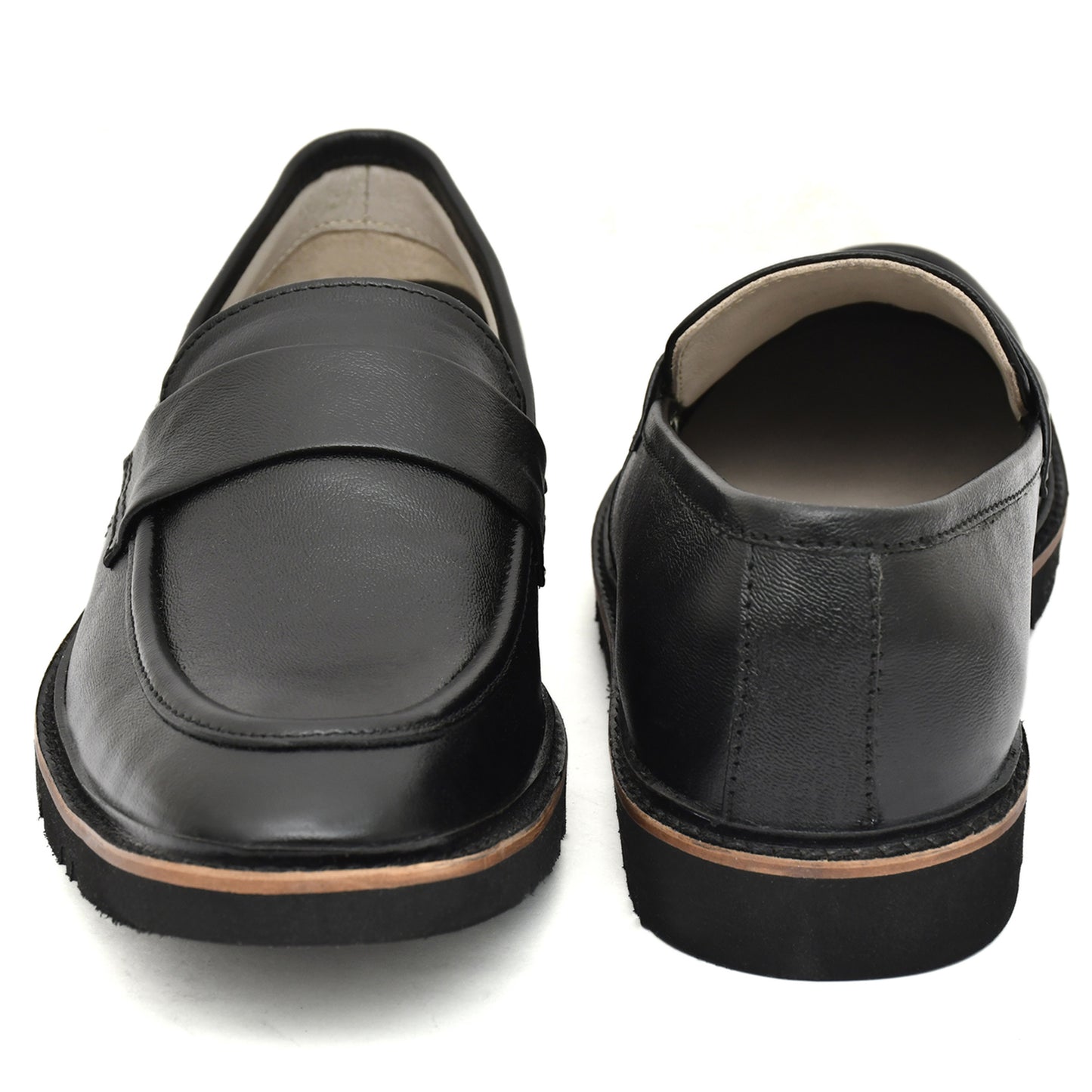Penny loafers :  Black leather Penny loafer Memory foam footpad. Article : 107PE-Black