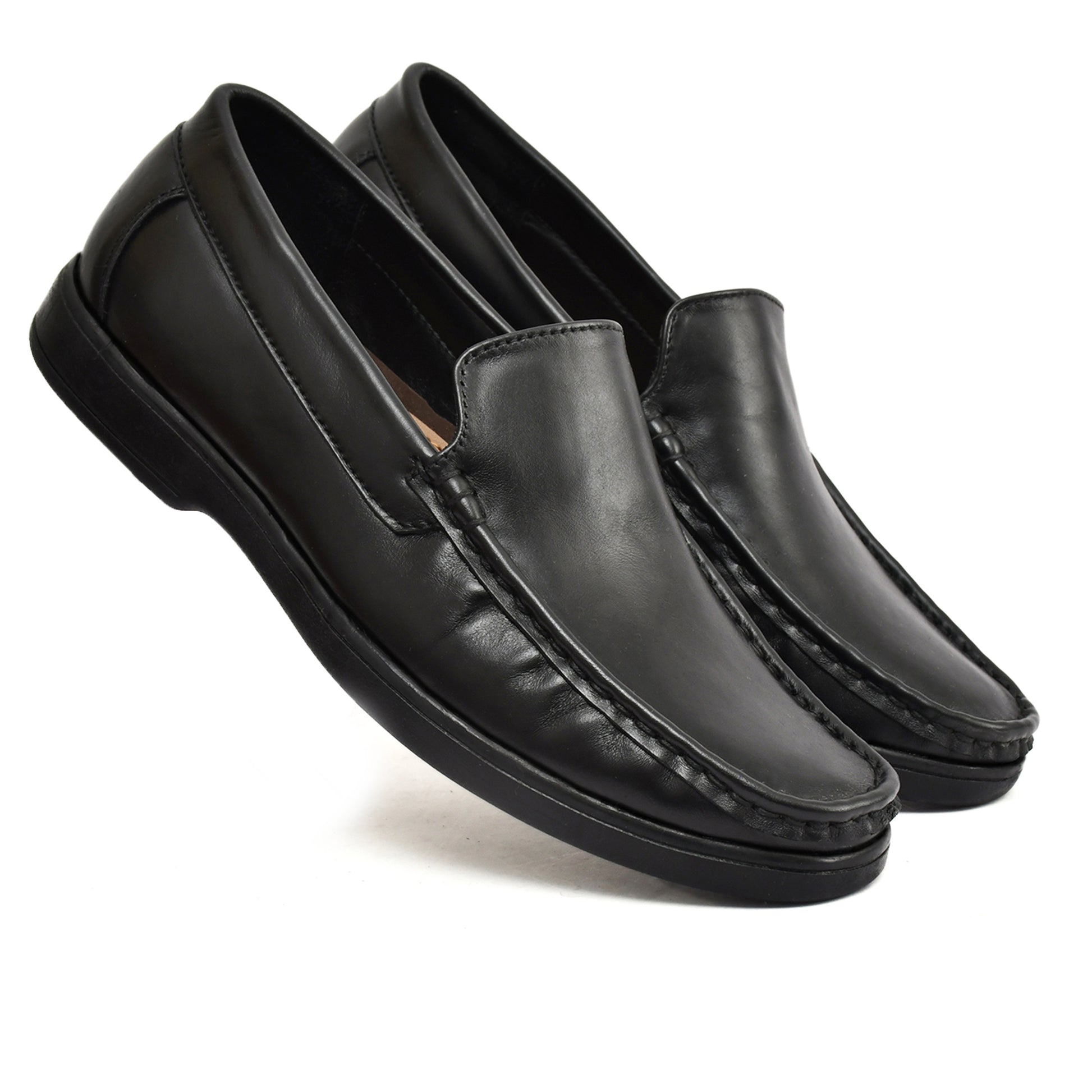 Moccasins : Black leather Moccasins with Memory foam footpad. Article :  MS101-Black