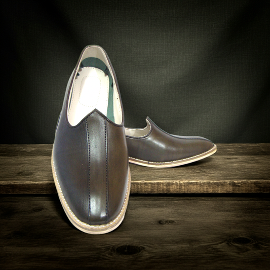 Nagras : Olive Green leather handmade Nagras with Memory foam footpad. Article : N123