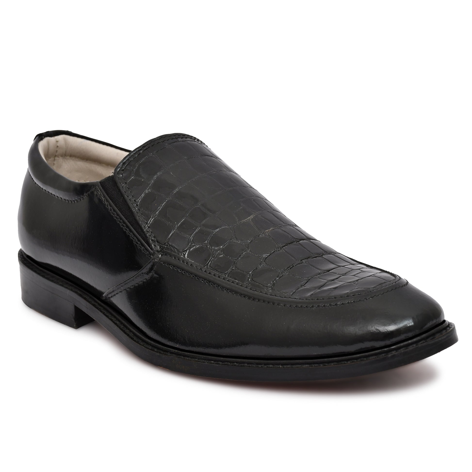 Penny loafers : Black leather Penny loafer with Memory foam footpad. Article : HP5073-Black