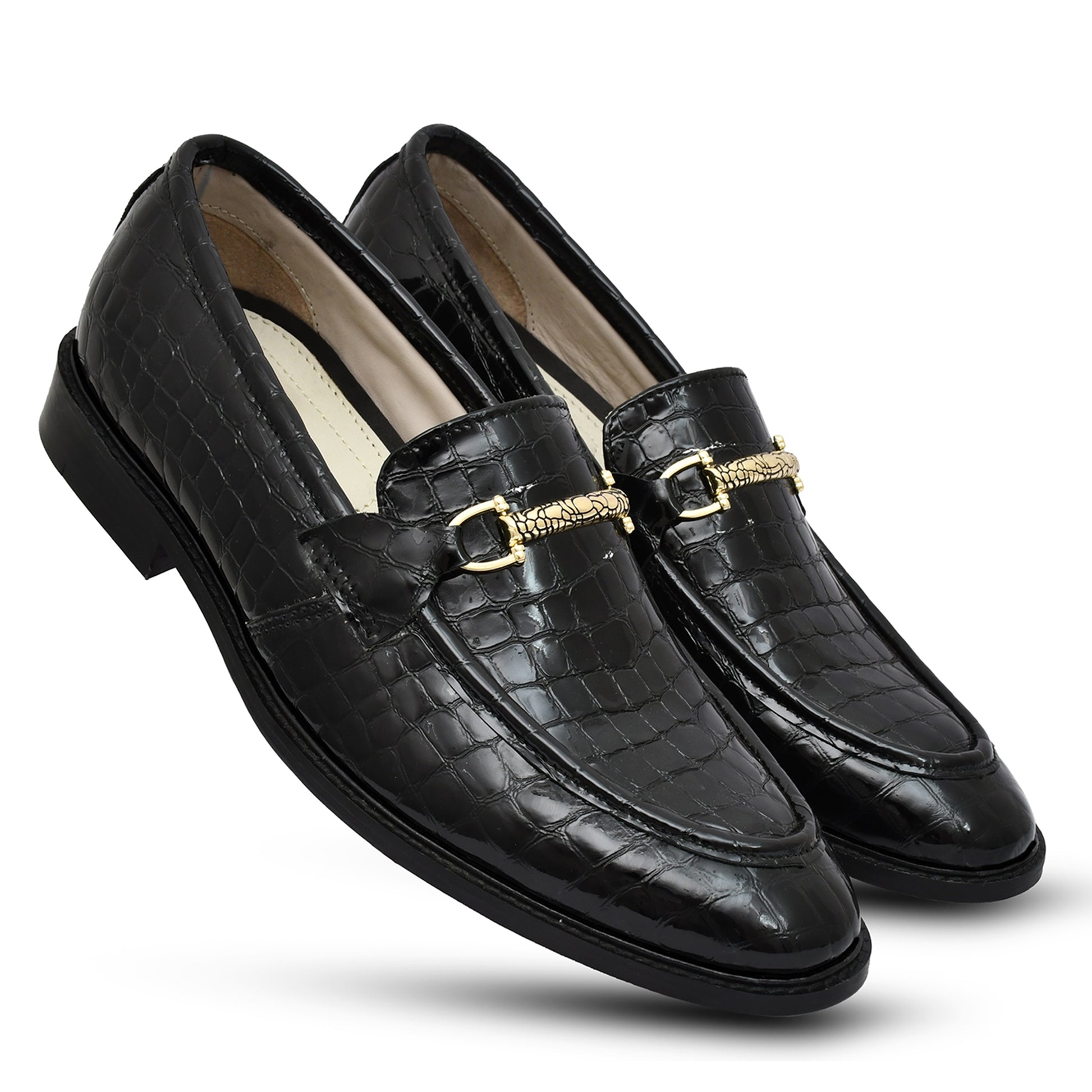 Penny loafers : Black leather Penny loafer with Memory foam footpad. Article : HP101-Black