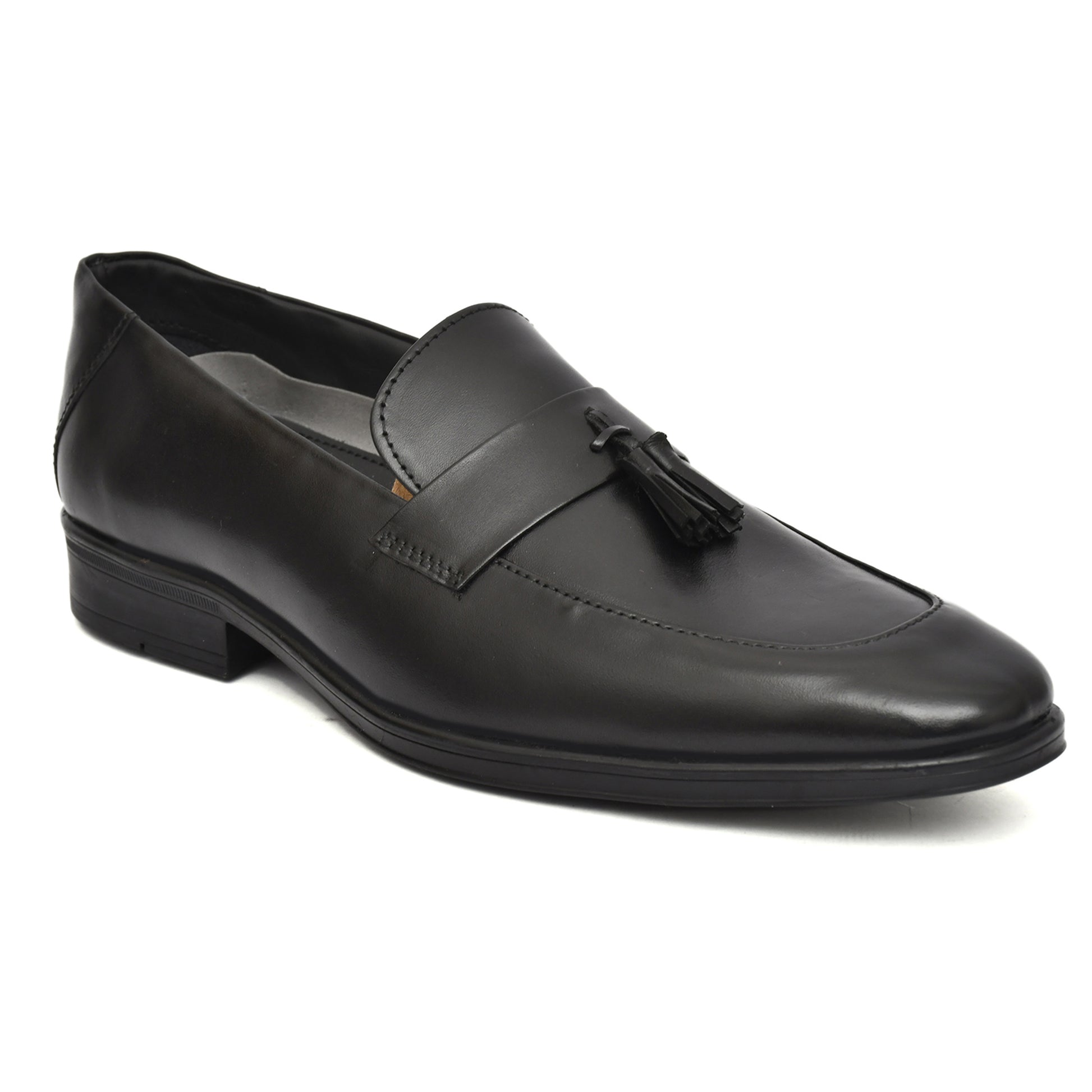 Penny loafers :  Black leather Penny loafer with Tassel & Memory foam footpad. Article : Al107T-Black