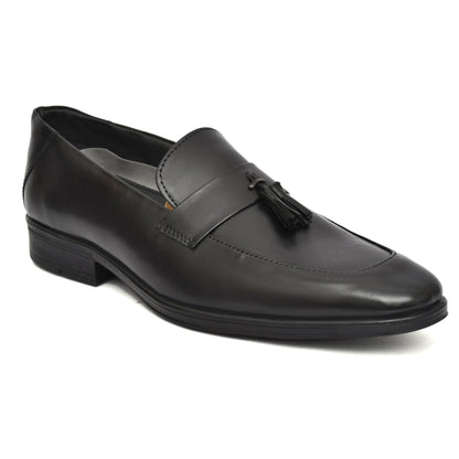 Penny loafers :  Black leather Penny loafer with Tassel & Memory foam footpad. Article : Al107T-Black