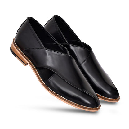 Peshawari : Black leather handmade Peshawari with Memory foam footpad. Article : Peshawari01