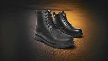 Safety Shoes : Industrial Safety Shoes & Boots with Steel Toe & Memory foam footpad.