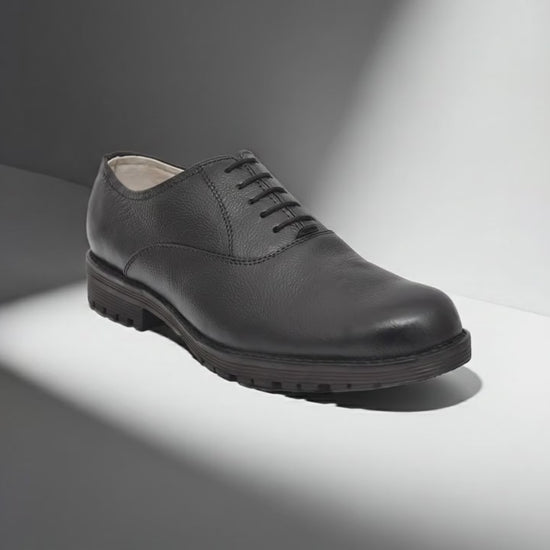 Safety Shoes : Industrial Safety Derby leather Shoes with Steel Toe & Memory foam footpad.