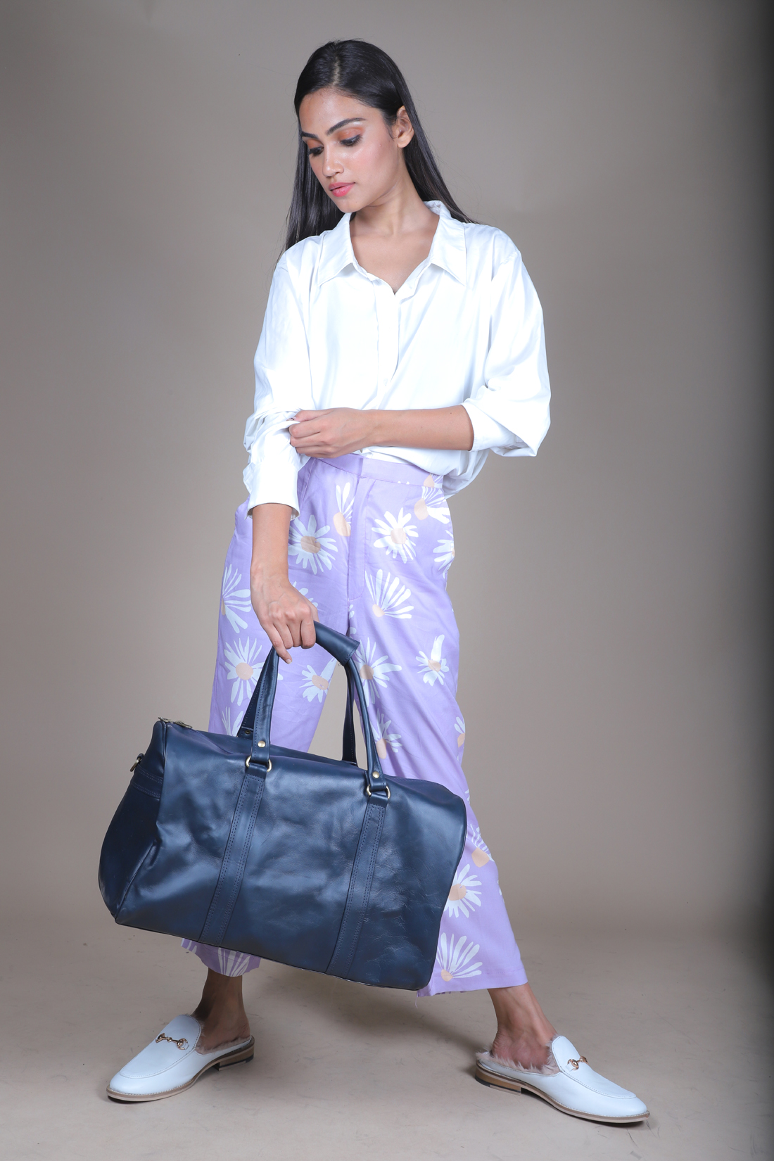 Softy Leather Bags : BLUE SOFTY LEATHER DUFFLE BAG - Image 2