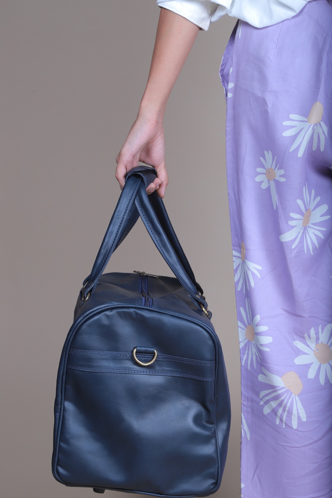 Softy Leather Bags : BLUE SOFTY LEATHER DUFFLE BAG - Image 5