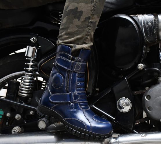 Biker Boots : Blue Rugged leather boots with Steel toe, Gear Shifter pad, light reflector, Ankle Protector & heavy duty Rubber Sole by ASM. Article : 708Blue