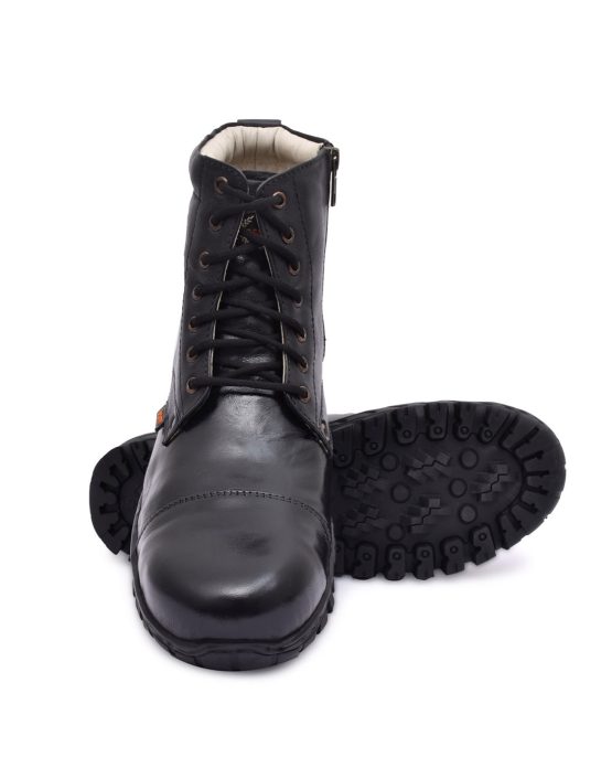 Industrial Safety Boots with Steel toe, Memory foam footpad & Rubber Sole.