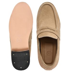 Handmade Moccasins: Suede Leather Upper, Softy leather lining & Socks, Memory foam footpad for optimum comfort. Article : HU003-Chiku